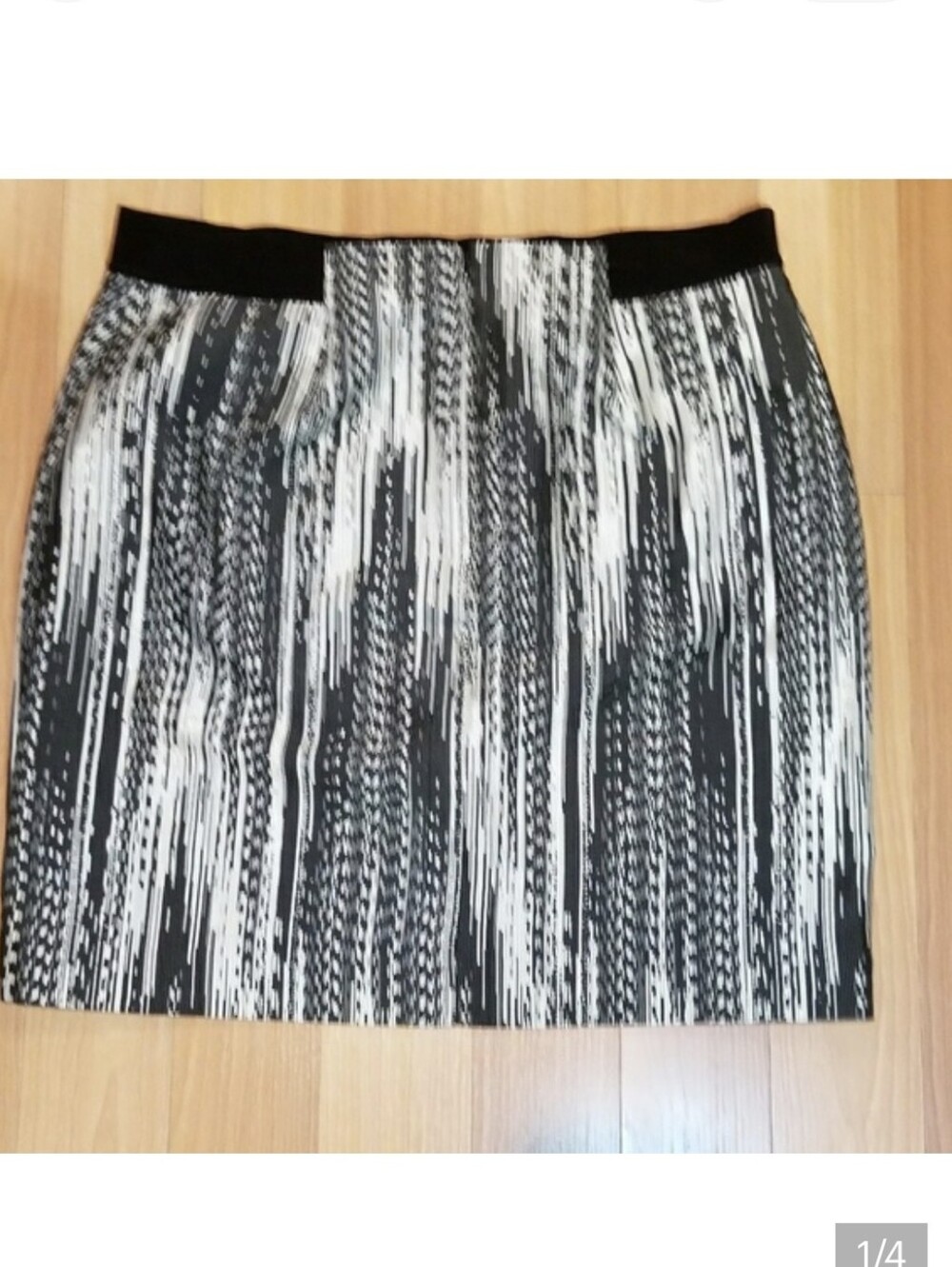 ANN TAYLOR SKIRT